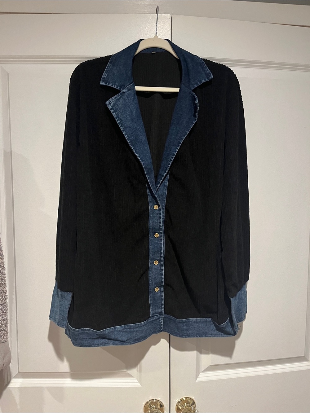 Black and Blue Contrast Collar Button-Down Top